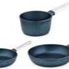 Westinghouse Pannenset Performance (Koekenpan ø 24 En 28 Cm + Steelpan ø 18 Cm) - Blauw - Inductie En Alle Andere Warmtebronnen 1 Westinghouse Pannenset Performance (Koekenpan ø 24 En 28 Cm + Steelpan ø 18 Cm) - Blauw - Inductie En Alle Andere Warmtebronnen -Westinghouse 550x338 1