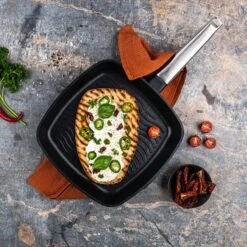 Westinghouse Grillpan Performance - Blissful Black - 28 X 28 Cm - Standaard Anti-aanbaklaag 19 Westinghouse Grillpan Performance - Blissful Black - 28 X 28 Cm - Standaard Anti-aanbaklaag -Westinghouse WCFP0095G28BK 9